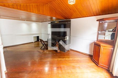 Sala de TV de casa à venda com 6 quartos, 300m² em Parque da Mooca, São Paulo