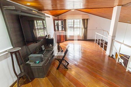 Sala de TV de casa à venda com 6 quartos, 300m² em Parque da Mooca, São Paulo