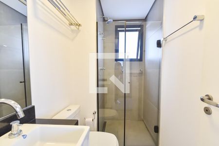 Banheiro de apartamento para alugar com 1 quarto, 16m² em Vila Mariana, São Paulo
