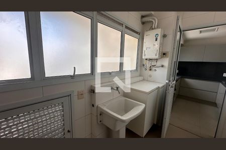 Apartamento para alugar com 4 quartos, 206m² em Campo Belo, São Paulo
