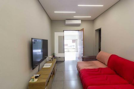 Casa à venda com 2 quartos, 180m² em Vila Sao Pedro, São Paulo