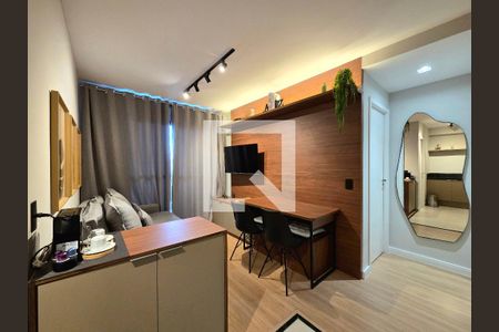 Sala de apartamento à venda com 2 quartos, 47m² em Moema, São Paulo