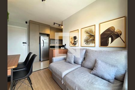 Sala de apartamento à venda com 2 quartos, 47m² em Moema, São Paulo