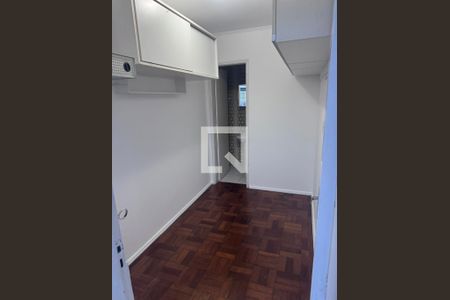 Quarto de apartamento para alugar com 2 quartos, 73m² em Partenon, Porto Alegre