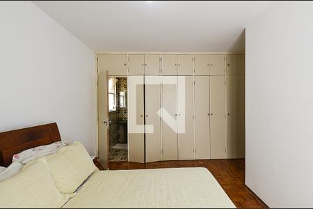 Suíte de apartamento à venda com 6 quartos, 330m² em Santo Antônio, Belo Horizonte