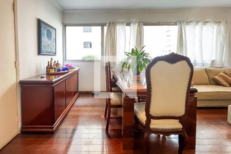 Apartamento à venda com 2 quartos, 110m² em Vila Madalena, São Paulo