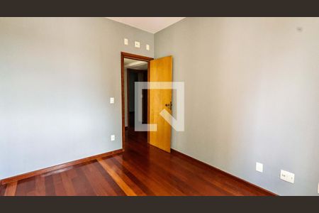 Quarto 1 de apartamento para alugar com 4 quartos, 140m² em Buritis, Belo Horizonte