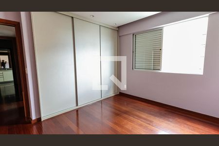 Quarto 2 de apartamento para alugar com 4 quartos, 140m² em Buritis, Belo Horizonte