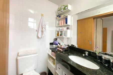 Banheiro da Suíte 1 de apartamento à venda com 3 quartos, 65m² em Graça, Belo Horizonte