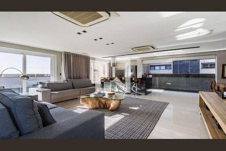 Sala de apartamento para alugar com 4 quartos, 500m² em Moinhos de Vento, Porto Alegre