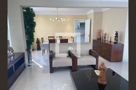 Casa à venda com 5 quartos, 682m² em Campo Belo, São Paulo