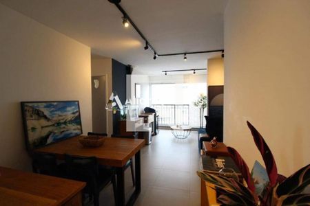 Apartamento à venda com 2 quartos, 67m² em Vila Bertioga, São Paulo