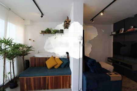 Apartamento à venda com 2 quartos, 67m² em Vila Bertioga, São Paulo