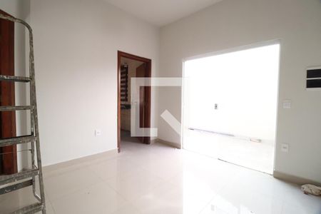 Sala 2 de casa para alugar com 3 quartos, 260m² em Santa Mônica, Uberlândia