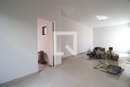 Sala de casa para alugar com 3 quartos, 260m² em Santa Mônica, Uberlândia
