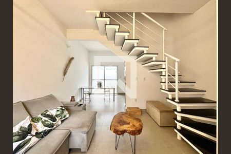 Sala de casa de condomínio para alugar com 2 quartos, 100m² em Parque Taquaral, Campinas