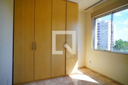 Quarto 1  de apartamento para alugar com 2 quartos, 55m² em Sarandi, Porto Alegre