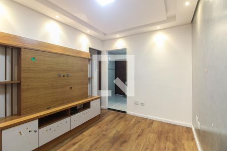 Sala de casa de condomínio para alugar com 2 quartos, 60m² em Vila Esperança, São Paulo