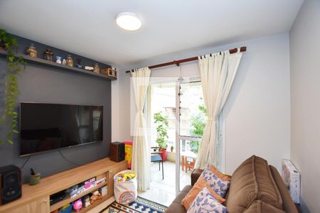 sala de estar de apartamento à venda com 3 quartos, 85m² em Sumaré, São Paulo
