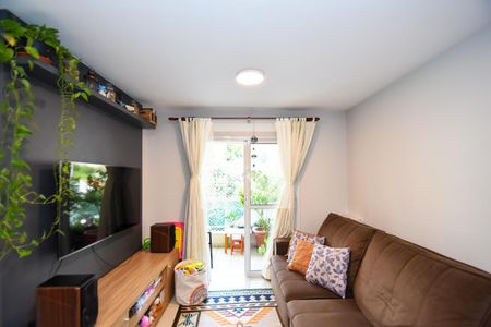 sala de estar de apartamento à venda com 3 quartos, 85m² em Sumaré, São Paulo