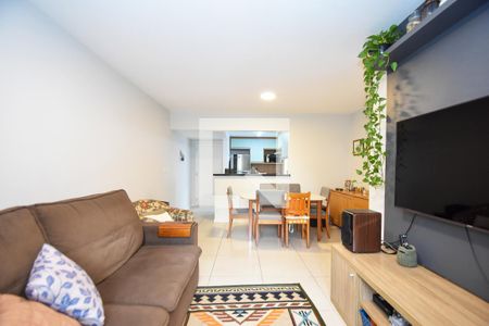 sala de estar de apartamento à venda com 3 quartos, 85m² em Sumaré, São Paulo