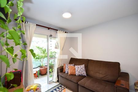 sala de estar de apartamento à venda com 3 quartos, 85m² em Sumaré, São Paulo