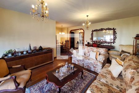 Sala 1 de apartamento à venda com 4 quartos, 211m² em Icaraí, Niterói