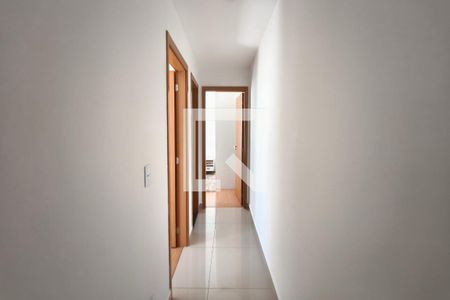 Corredor - Quartos de apartamento à venda com 2 quartos, 42m² em Parque Industrial, Campinas