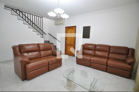 Casa para alugar com 3 quartos, 250m² em Vila Constança, São Paulo