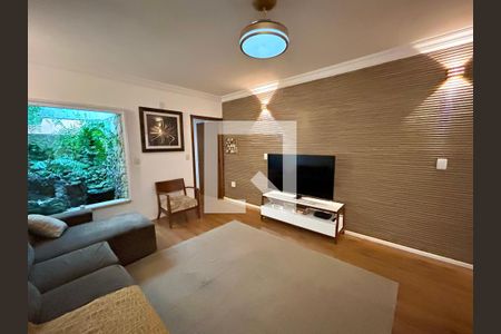 Sala 1 de casa à venda com 3 quartos, 220m² em Picanço, Guarulhos