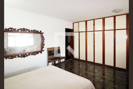 Quarto 2 - Suíte de casa à venda com 5 quartos, 280m² em Vista Alegre, Rio de Janeiro