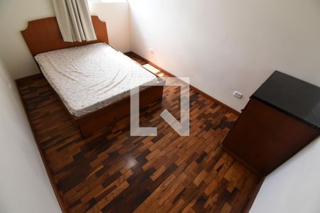 Quarto 1 de apartamento para alugar com 3 quartos, 74m² em Jardim Social, Curitiba