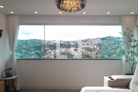 Apartamento à venda com 2 quartos, 67m² em Incofindência, Belo Horizonte