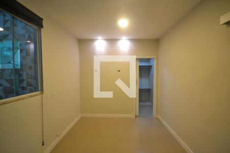 Quarto 1 de casa para alugar com 2 quartos, 150m² em Andrade Araujo, Nova Iguaçu