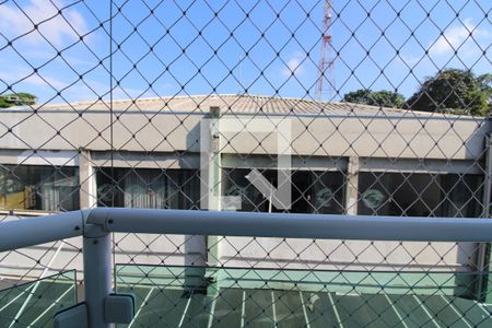 Varanda Quarto 1 de casa de condomínio para alugar com 3 quartos, 110m² em Vila Granada, São Paulo