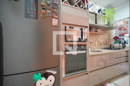 Cozinha de apartamento para alugar com 2 quartos, 67m² em Coqueiros, Florianópolis