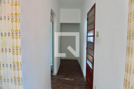 Corredor de casa à venda com 7 quartos, 300m² em Calafate, Belo Horizonte