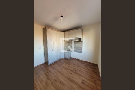 Quarto de casa para alugar com 4 quartos, 125m² em Conj Res Morro Farol, Osasco