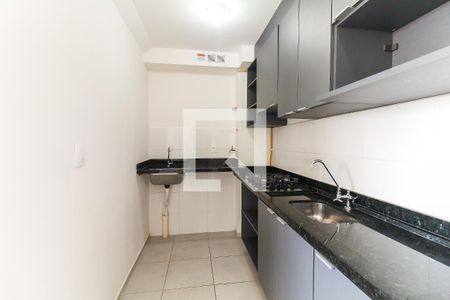 Sala/Cozinha de apartamento para alugar com 2 quartos, 35m² em Vila Mara, São Paulo