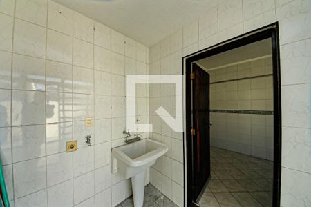 Casa à venda com 3 quartos, 104m² em Vila Lucia, São Paulo