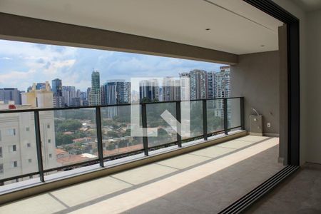 Apartamento à venda com 4 quartos, 166m² em Vila Cordeiro, São Paulo