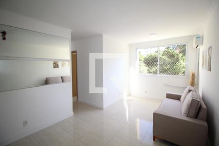 Sala de apartamento à venda com 3 quartos, 68m² em Jardim Carvalho, Porto Alegre