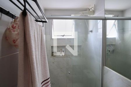 Banheiro da Suíte de apartamento para alugar com 3 quartos, 84m² em União, Belo Horizonte