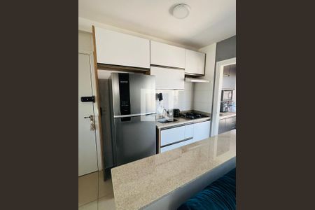 Cozinha de apartamento para alugar com 1 quarto, 42m² em Vila Diva, São Paulo