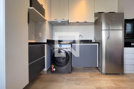 Cozinha de kitnet/studio para alugar com 1 quarto, 27m² em Vila Mariana, São Paulo