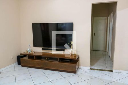 Sala de casa à venda com 3 quartos, 173m² em Inhaúma, Rio de Janeiro
