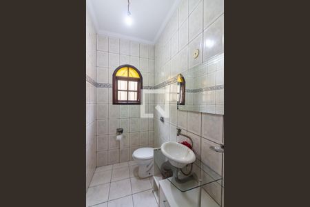 Lavabo de casa à venda com 3 quartos, 155m² em Umuarama, Osasco