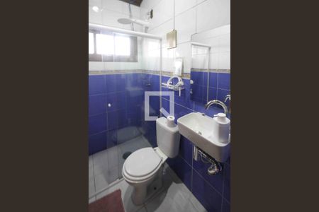 Banheiro de casa para alugar com 2 quartos, 49m² em Jardim Planalto, São Paulo