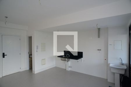 Sala/Cozinha de apartamento à venda com 2 quartos, 75m² em Barra da Tijuca, Rio de Janeiro