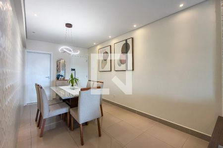 Sala  de apartamento para alugar com 2 quartos, 105m² em Canto do Forte, Praia Grande